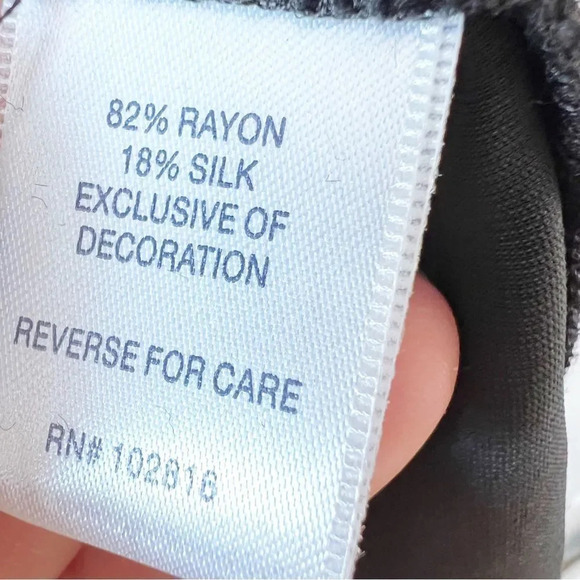 Ryllace Elan Embroidered Black Velvet Dress Size 22 Silk Blend Holiday Plus Size - Picture 4 of 8